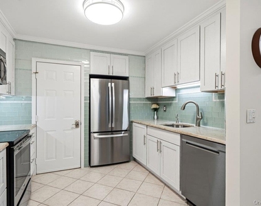 21 Revere Drive - Photo Thumbnail 7