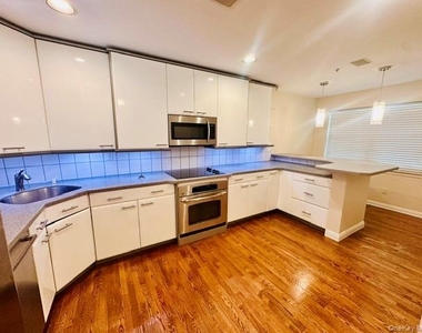 51 Winding Ridge Road - Photo Thumbnail 3
