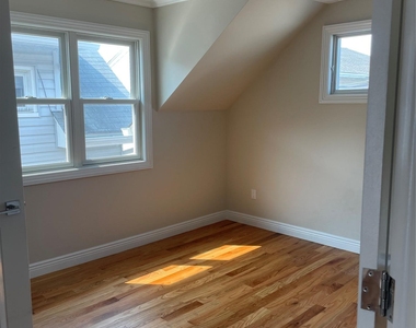 21 Maryland Avenue - Photo Thumbnail 13