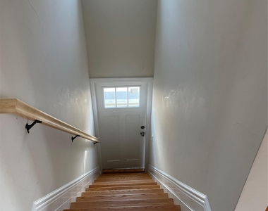 21 Maryland Avenue - Photo Thumbnail 2