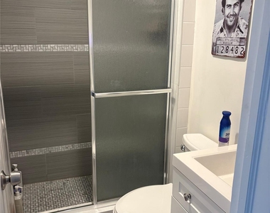 864 Walnut Street - Photo Thumbnail 7