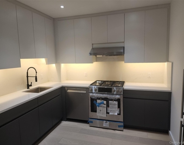 108-15 72 Avenue - Photo Thumbnail 8
