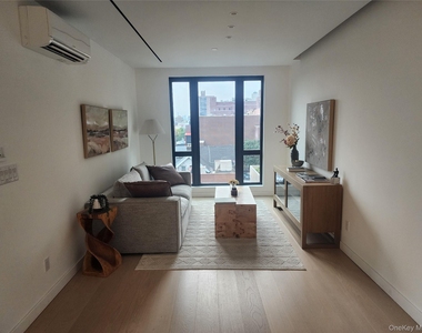 108-15 72 Avenue - Photo Thumbnail 12
