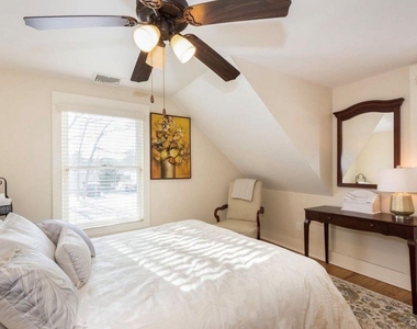 572 Montauk Highway - Photo Thumbnail 8