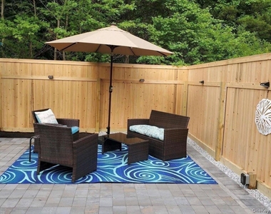 572 Montauk Highway - Photo Thumbnail 12