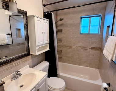 212 Ethel Street - Photo Thumbnail 9
