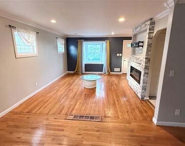 212 Ethel Street - Photo Thumbnail 6
