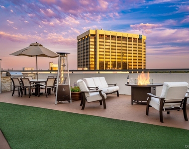 10 City Place - Photo Thumbnail 23