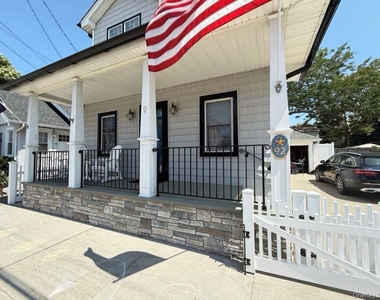 92 Hewlett Avenue - Photo Thumbnail 1