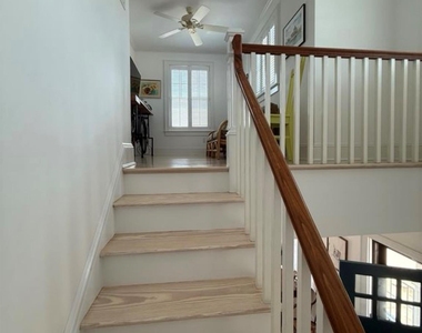 92 Hewlett Avenue - Photo Thumbnail 13