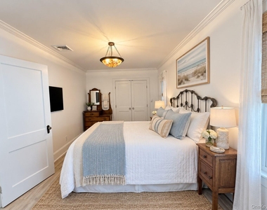 92 Hewlett Avenue - Photo Thumbnail 9
