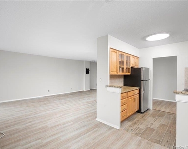 15 Stewart Place - Photo Thumbnail 14