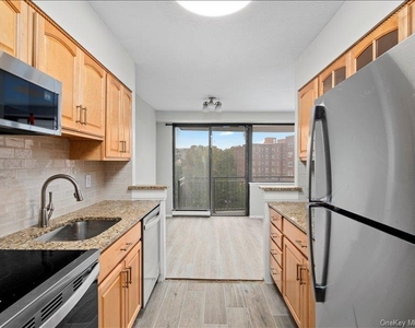15 Stewart Place - Photo Thumbnail 16