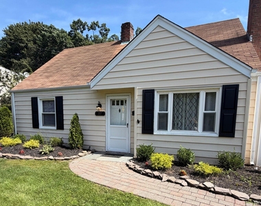 37 Riverside Avenue - Photo Thumbnail 12
