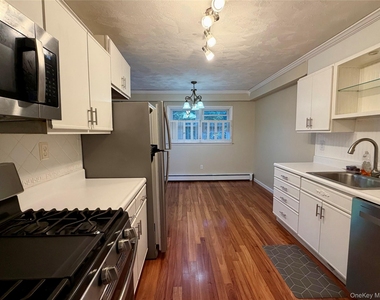 24 Alpine Drive - Photo Thumbnail 4