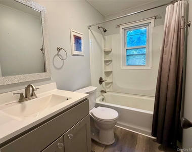 24 Alpine Drive - Photo Thumbnail 9