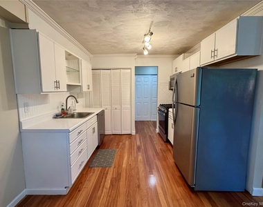 24 Alpine Drive - Photo Thumbnail 5