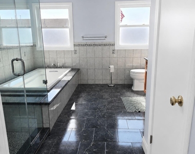 2706 Peconic - Photo Thumbnail 22