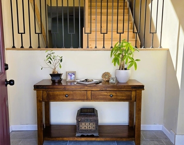 2706 Peconic - Photo Thumbnail 9