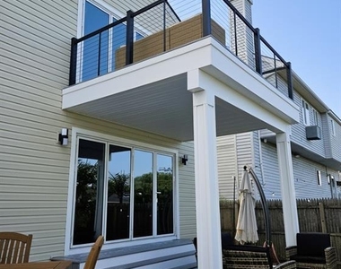 2706 Peconic - Photo Thumbnail 7