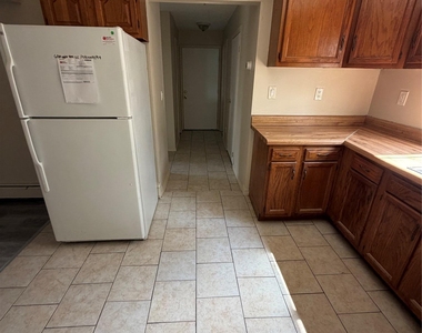 56 Sammis Avenue - Photo Thumbnail 5