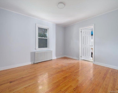 1 Henry Court - Photo Thumbnail 15
