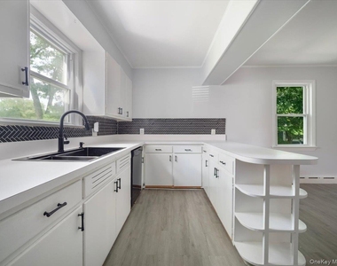 1 Henry Court - Photo Thumbnail 8