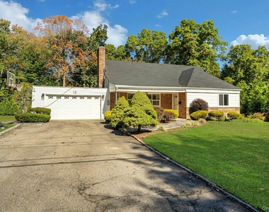 13 Colonial Road - Photo Thumbnail 29