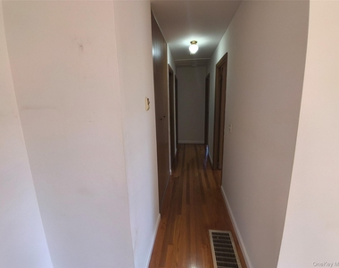 515 High Street - Photo Thumbnail 9