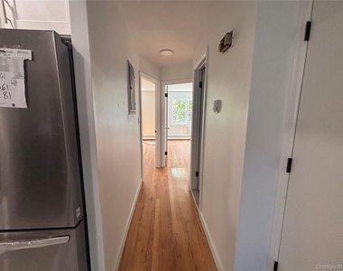 71-34 Kissena Boulevard - Photo Thumbnail 7