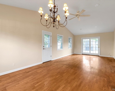 84 Earl Street - Photo Thumbnail 11