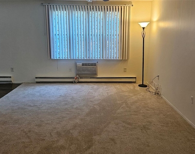 711 Sierra Vista Lane - Photo Thumbnail 2