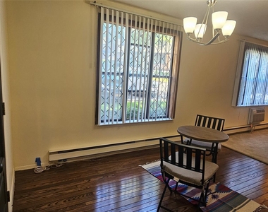 711 Sierra Vista Lane - Photo Thumbnail 5