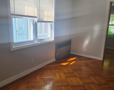 84-33 124th Street - Photo Thumbnail 5