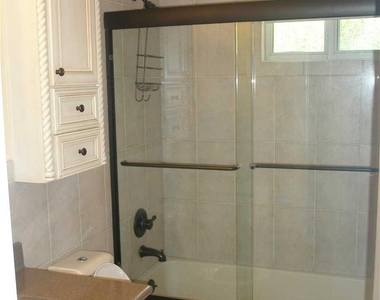 4924 Express Dr South - Photo Thumbnail 14