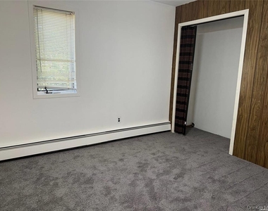 81 Heilman Avenue - Photo Thumbnail 7