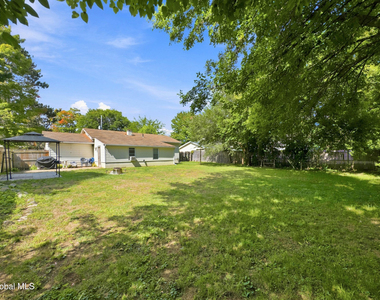 86 Jefferson Street - Photo Thumbnail 27