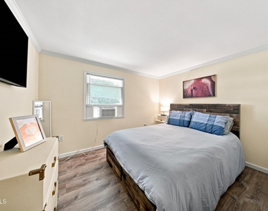 86 Jefferson Street - Photo Thumbnail 18