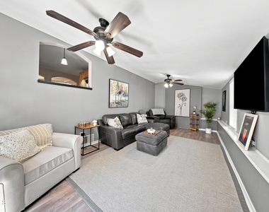 86 Jefferson Street - Photo Thumbnail 11