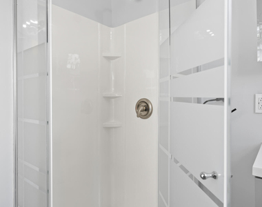 831 Washington Ave - Photo Thumbnail 23