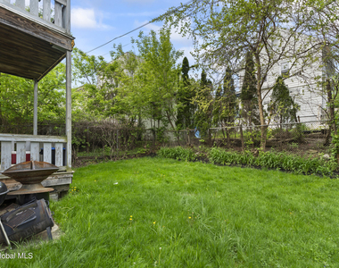 831 Washington Ave - Photo Thumbnail 24