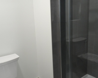 129 Prestwick Way - Photo Thumbnail 10