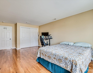 169 Metuchen Avenue - Photo Thumbnail 29