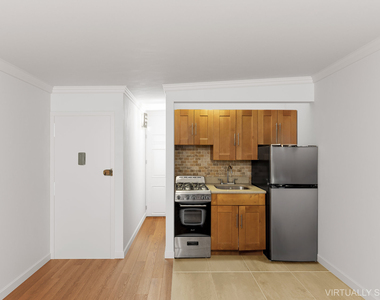 222 1st Avenue - Photo Thumbnail 2