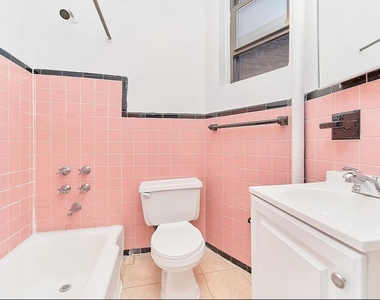 353 W 44th Street - Photo Thumbnail 8