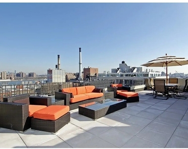 185 York Street - Photo Thumbnail 9