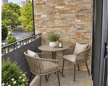 185 York Street - Photo Thumbnail 5