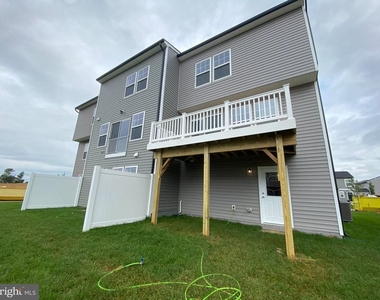 415 Aragon Drive - Photo Thumbnail 31