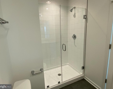 415 Aragon Drive - Photo Thumbnail 22