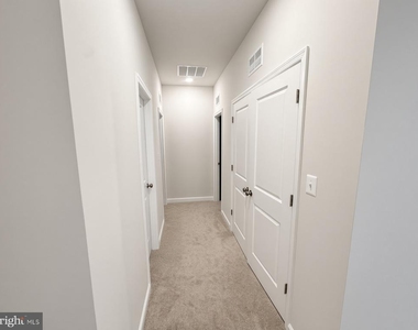 42 Trout Lily Drive - Photo Thumbnail 7